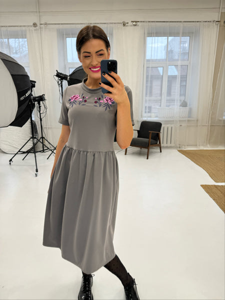 Gray dress with peonies