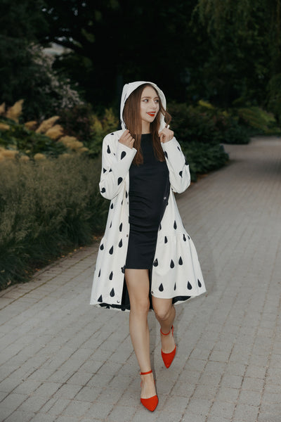 Ivory Drop Coat – Noir Rain