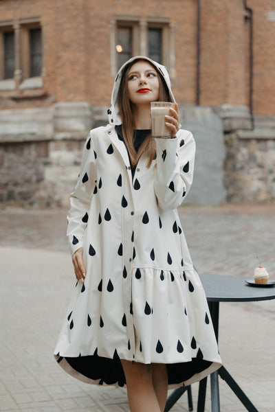 Ivory Drop Coat – Noir Rain