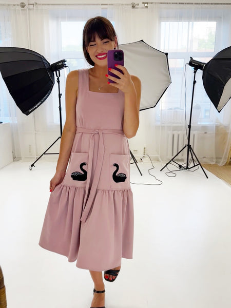 Vintage Pink Viscose Dress with Black swan embroidery