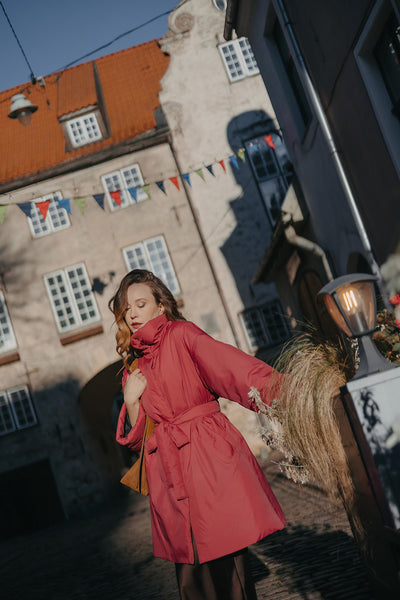 Winter Rose Coat – Windproof & Water-Resistant