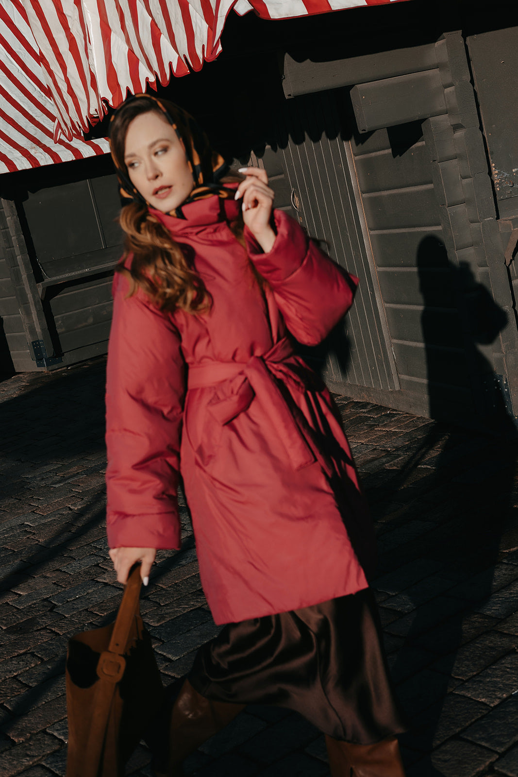 Winter Rose Coat – Windproof & Water-Resistant